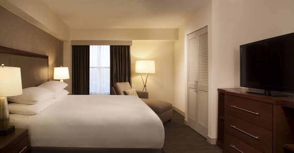 Hyatt Regency Long Island 11/61