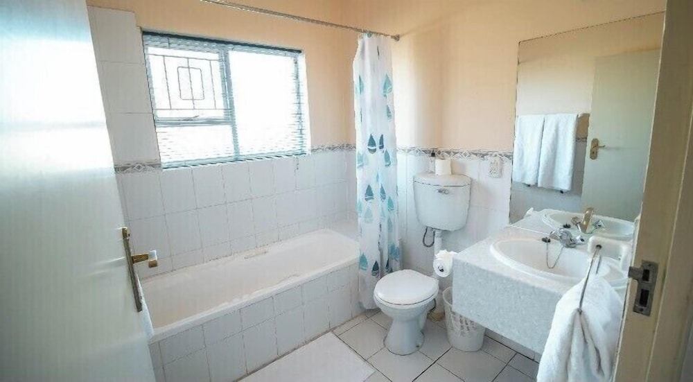 Broadway Guesthouse 16/20