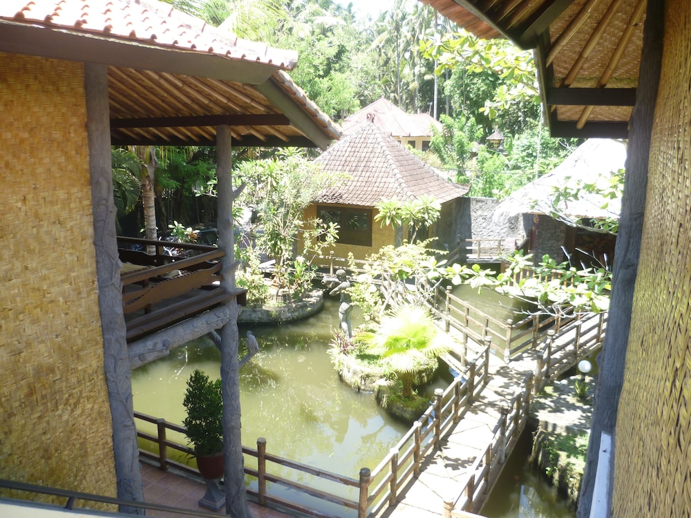 Kangkung Cottages 13/29