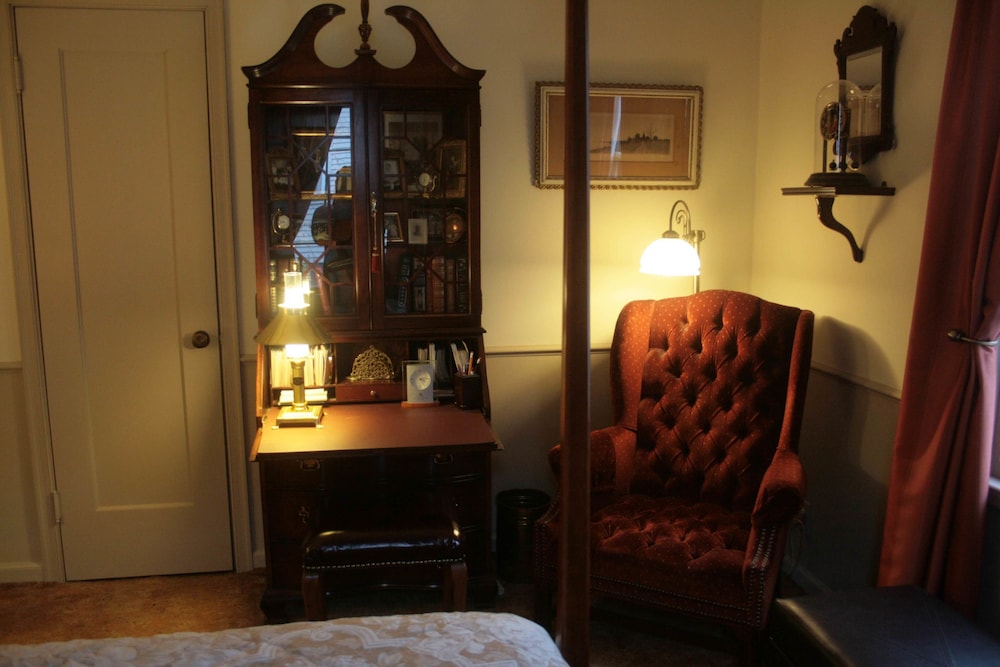 Moore House Bed And Breakfast 23/30