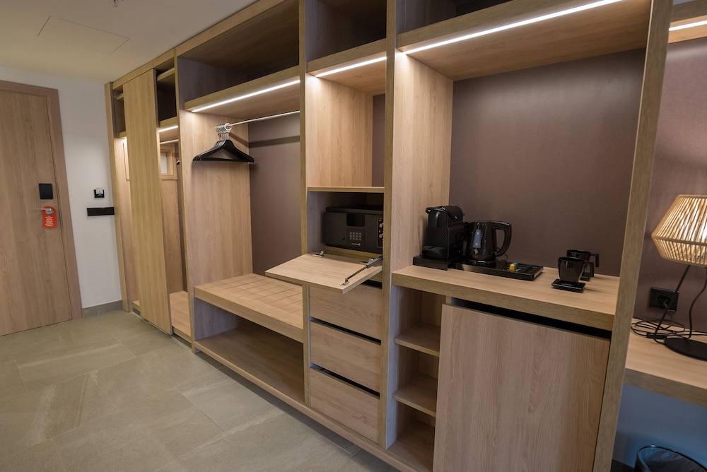 Morlans Suite Hotel Adults Only 45/51