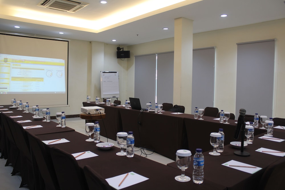 Greenotel Cilegon 53/59