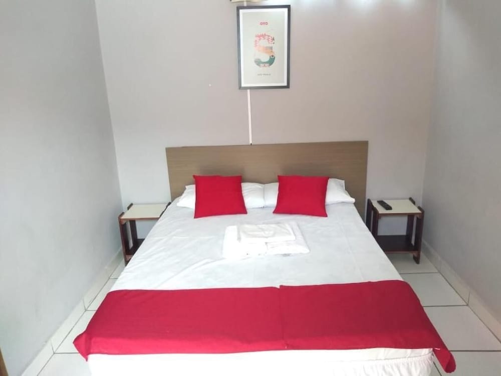 America Hotel Jacarei 48/58
