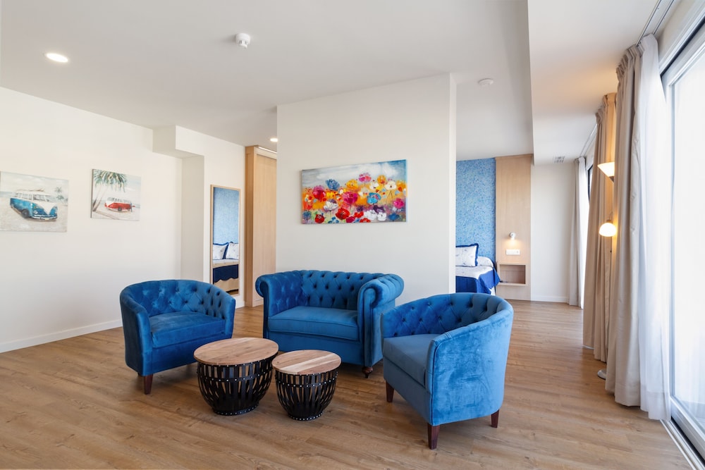 Alay Hotel - Adults Only 86/114