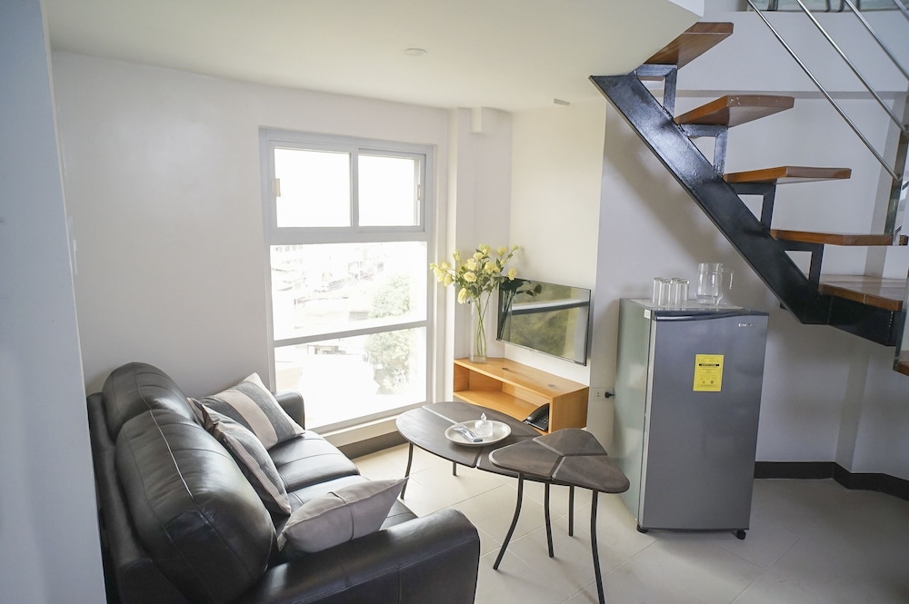 FB DORMITEL SUITES 35/50