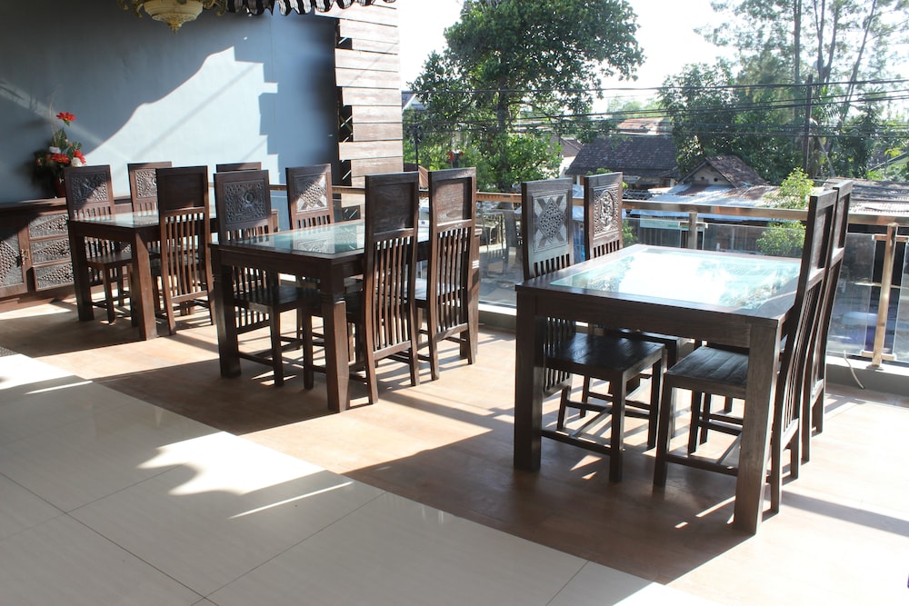 Novatel Yogyakarta 35/44