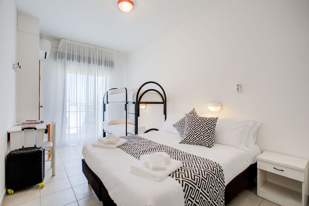 Grazia Hotel 30/58