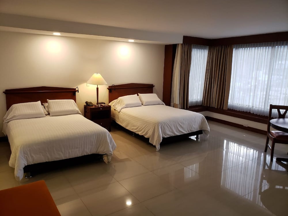 Torre de Cali Plaza Hotel 26/67