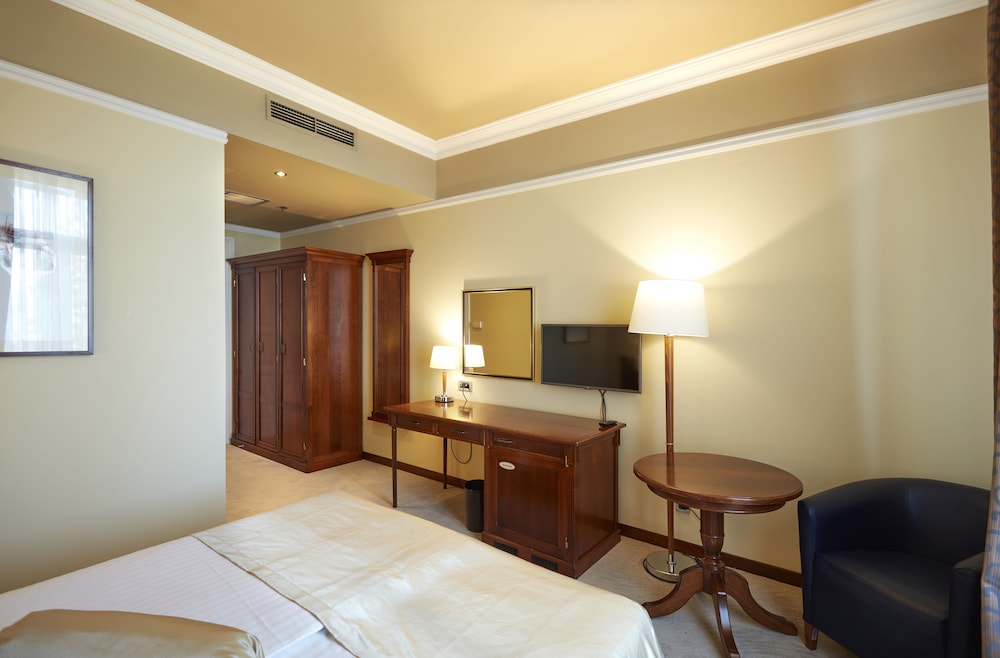Bristol Hotel Opatija by Luminor Hotel Collection 44/65