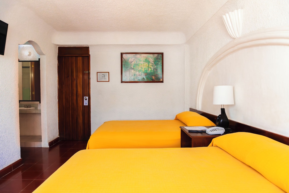 Antillano Hotel 18/60