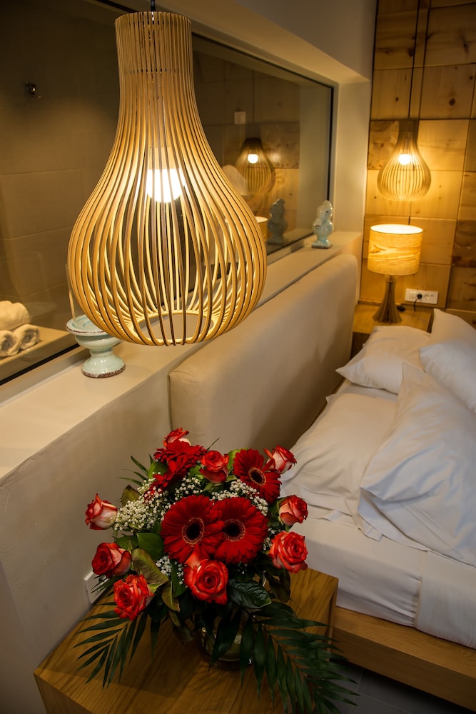 Elia Agia Marina Hotel 9/77