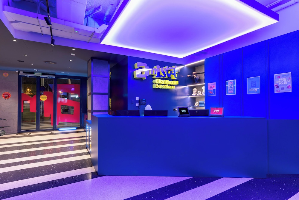 Amistat City Hostel Barcelona 3/50