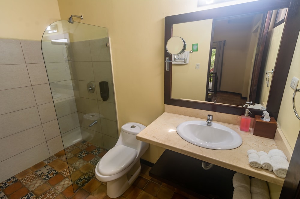 Rinconcito Lodge 48/49