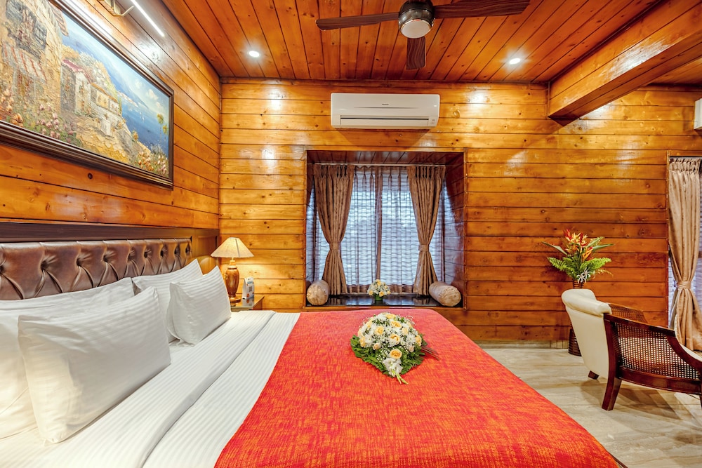 Salcete Beach Resort 10/50
