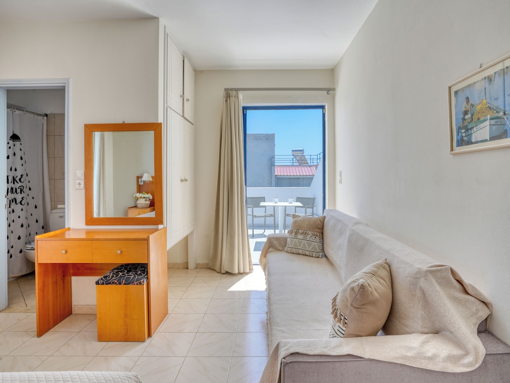 استوديو بسرير مزدوج بإطلالة على البحر مع أريكة، Philippos Studios And Apartments 6/9