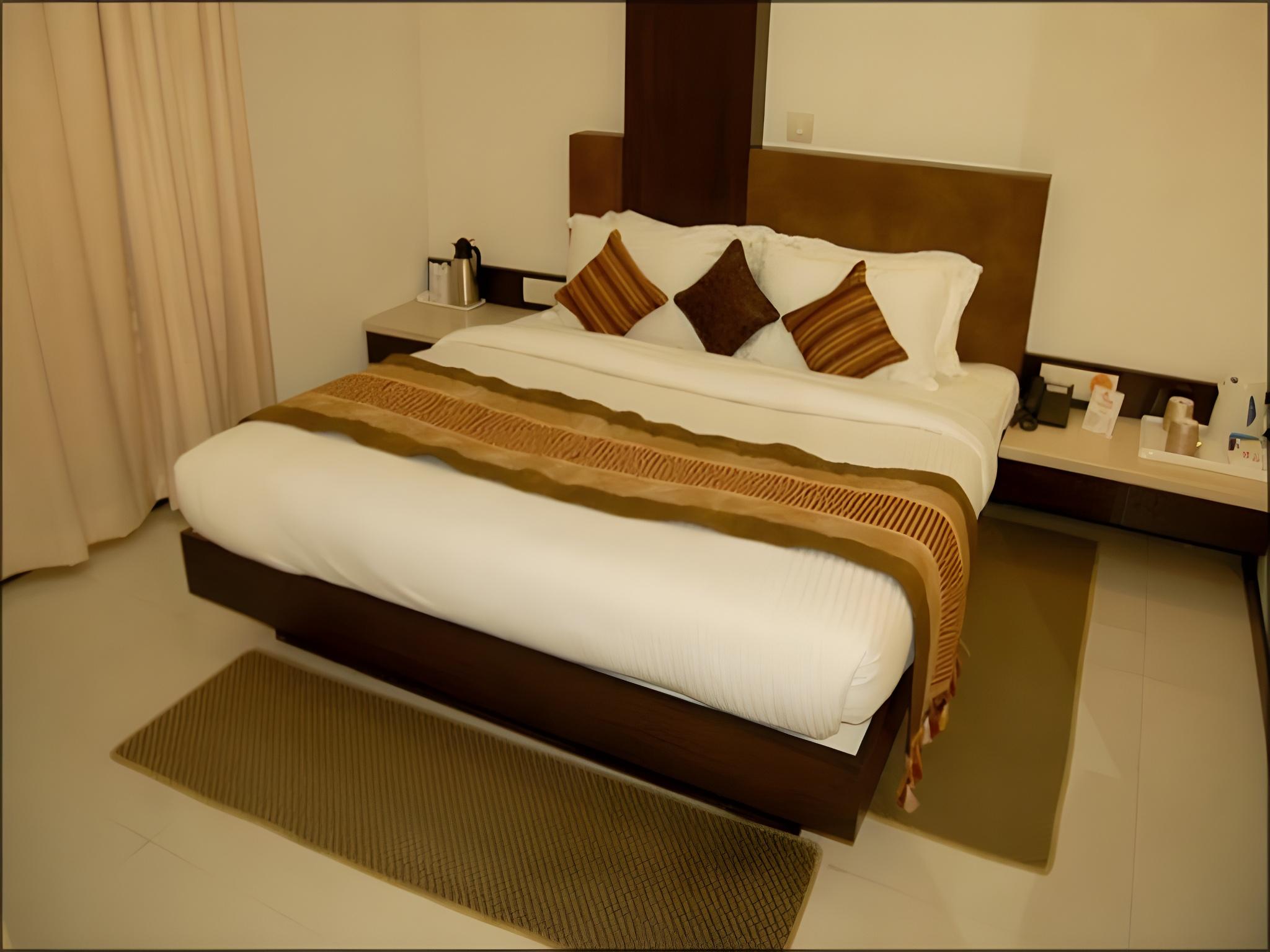 Hotel Royale Ambience 8/32