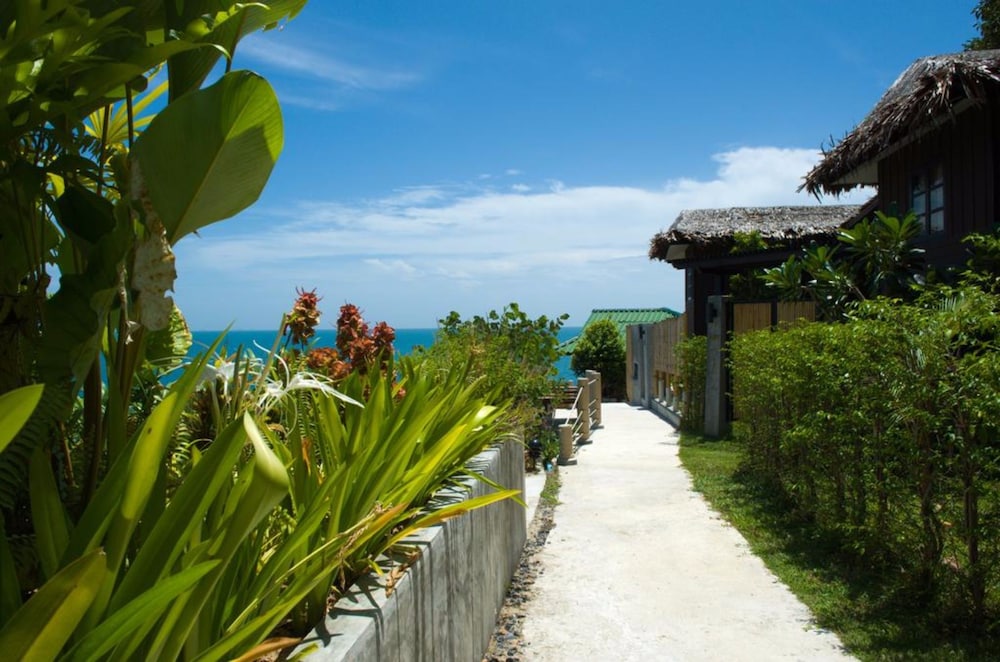 Sea Garden Resort Haad Chao Phao 45/50