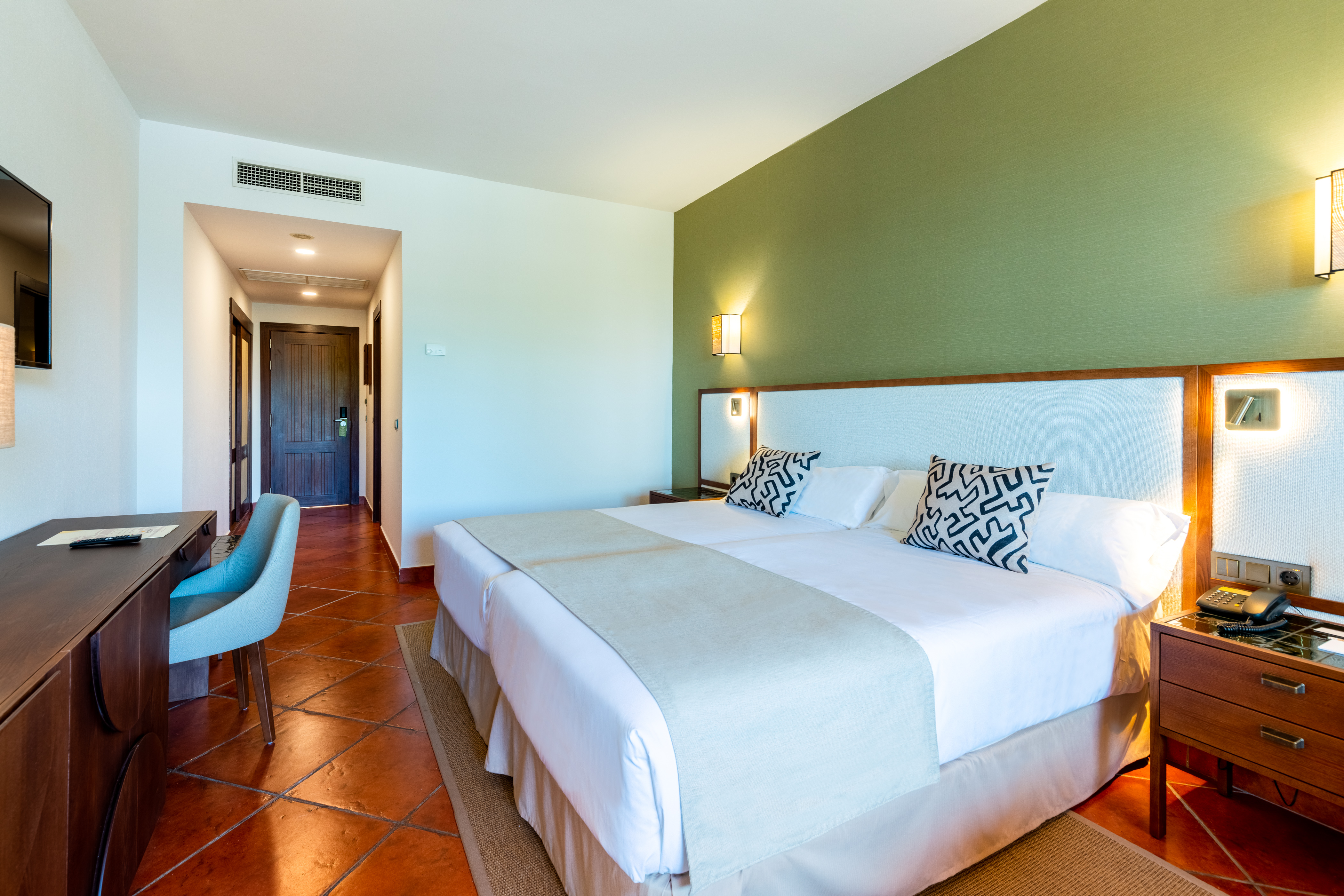 Standard, Double or Twin Bed, Puerto Antilla Grand Hotel 2/3