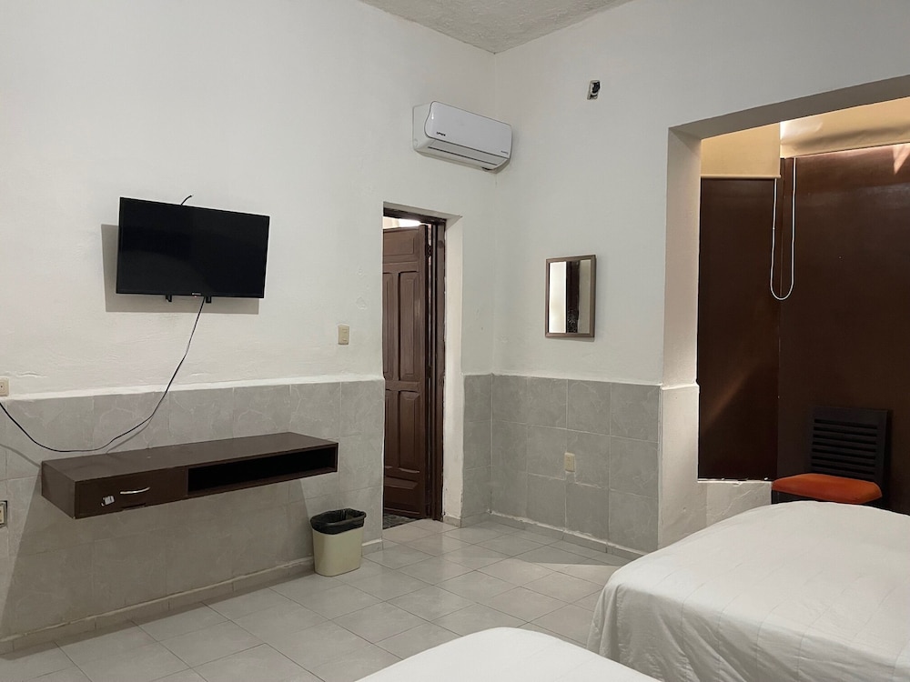 Hotel Cupules 28/53