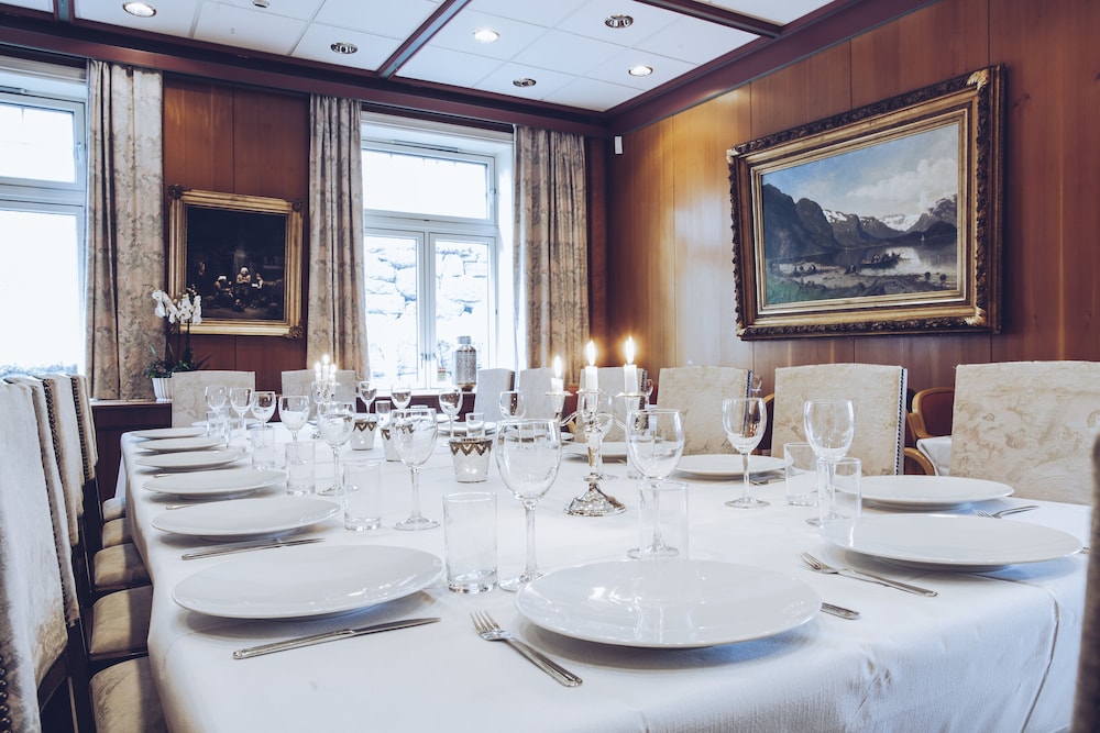 Tyssedal Hotel 38/50