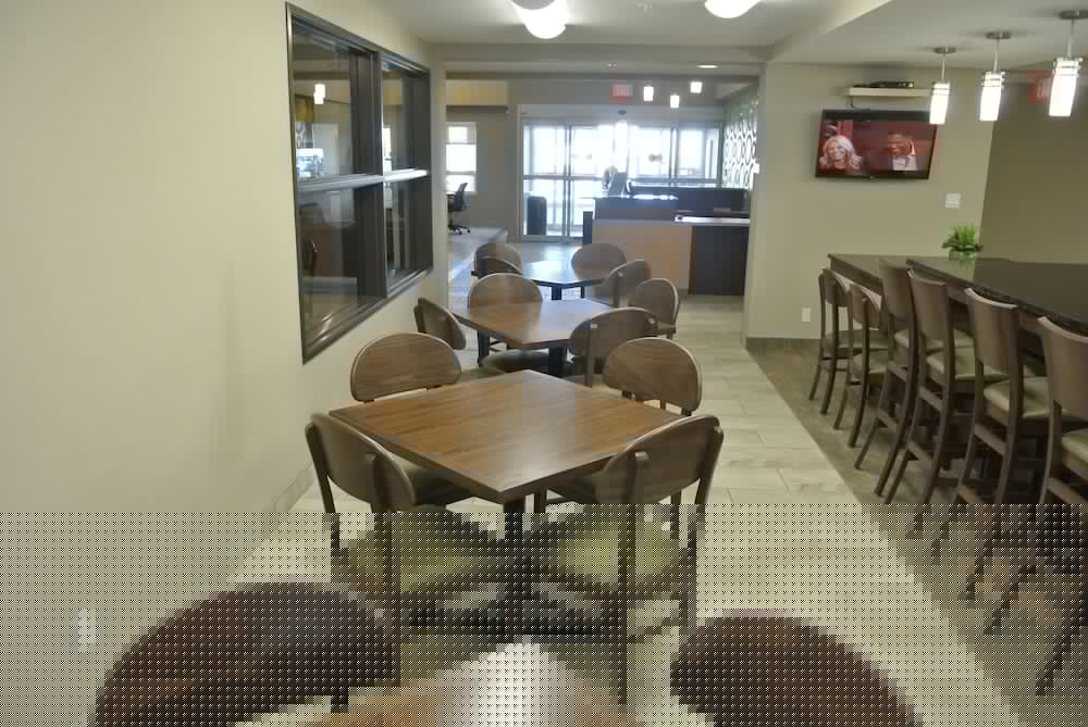Home Inn and Suites Lloydminster 36/50