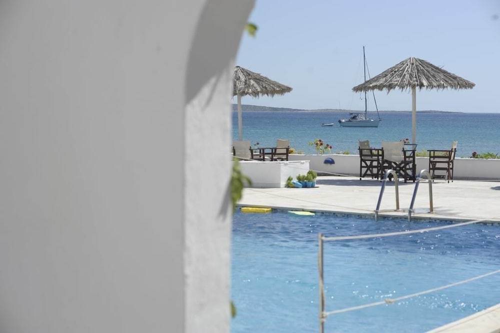 Galatis Hotel 23/29