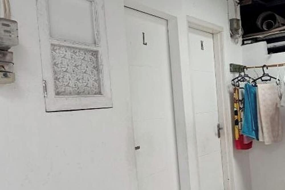 Kost 48 Surabaya 44/46