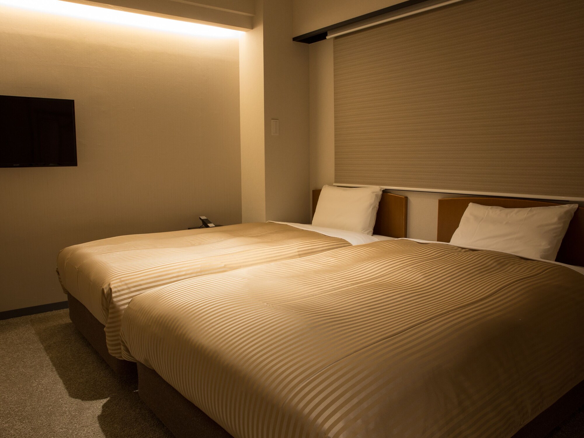 STANDARD, TWIN BEDS