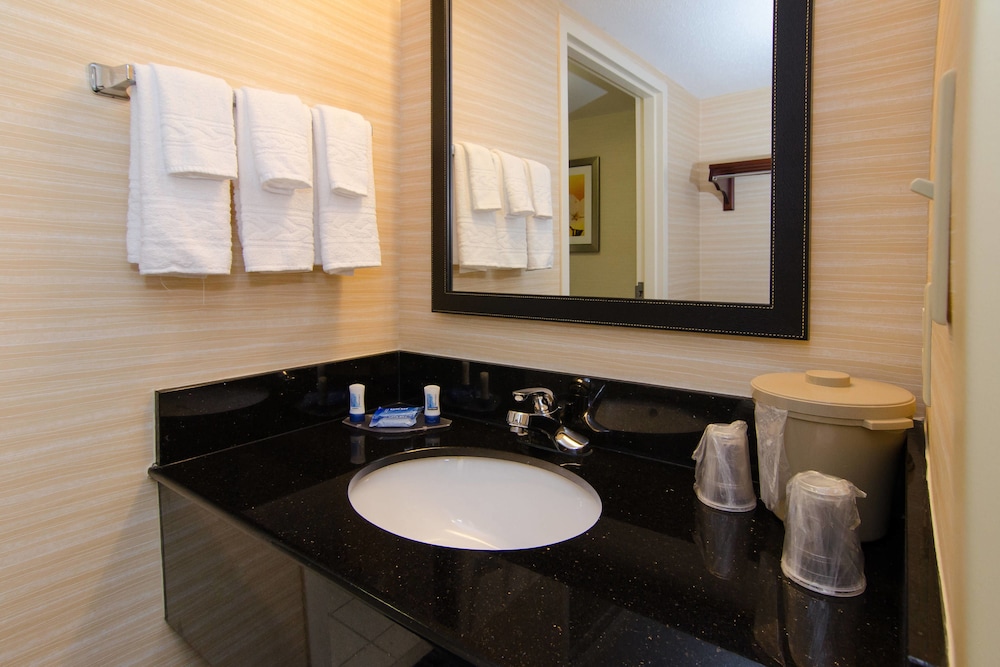 Fairfield Inn Hartsville 11/26