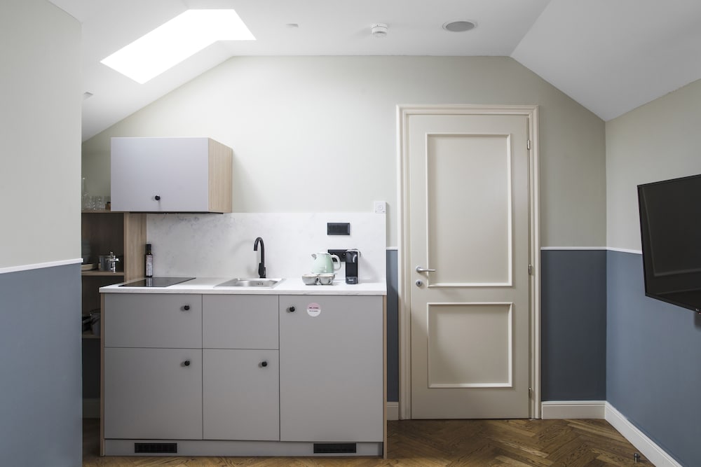 Numa I Flow Rooms & Apartments 7/67