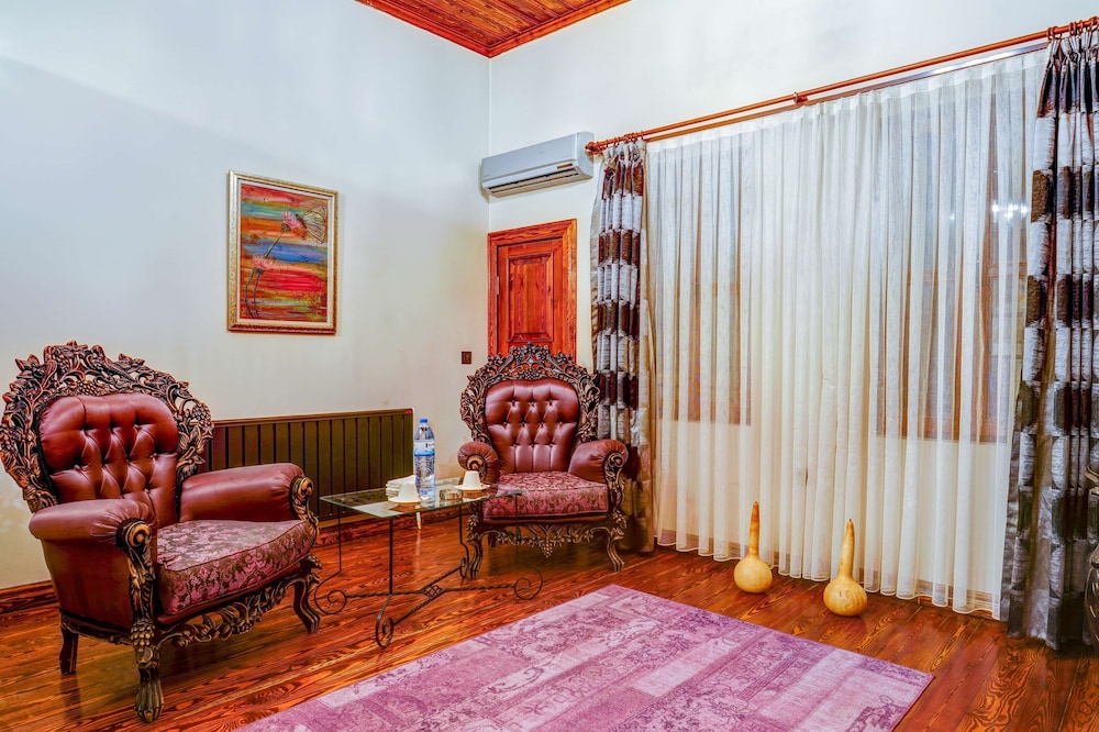 Kerem ile Asli Butik Otel 34/50