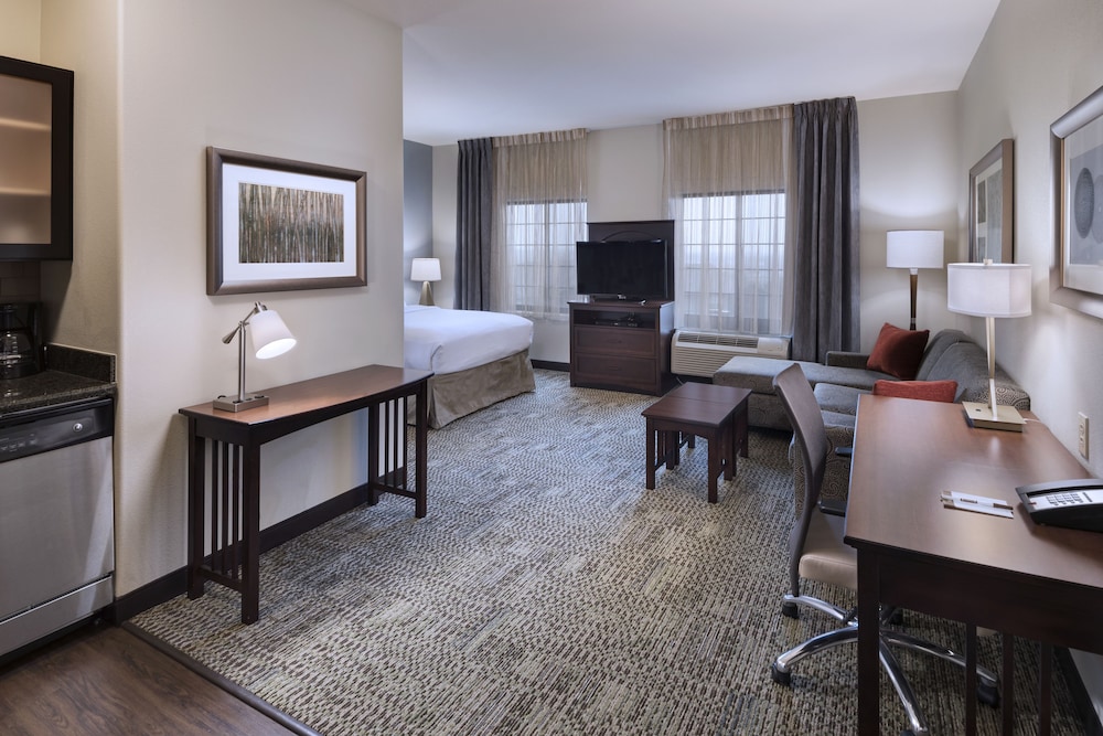 Staybridge Suites Austin Northwest 27/50