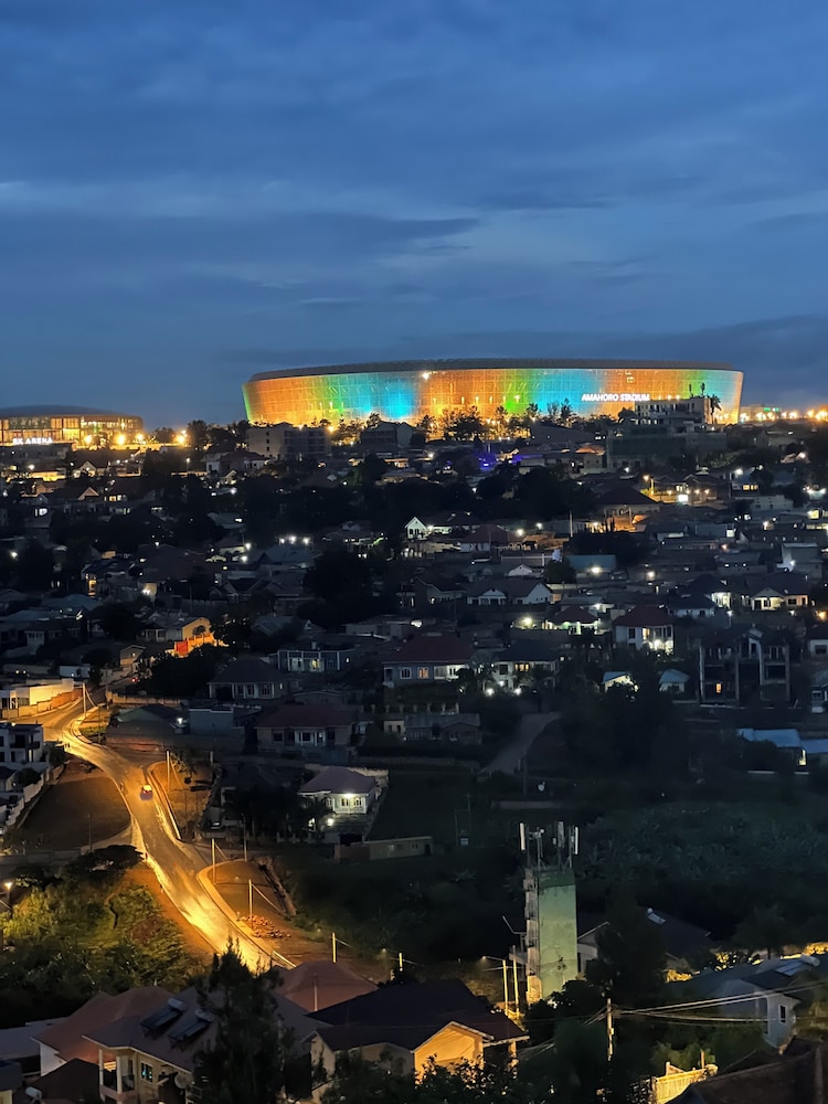 Dmall Hotel 45/50
