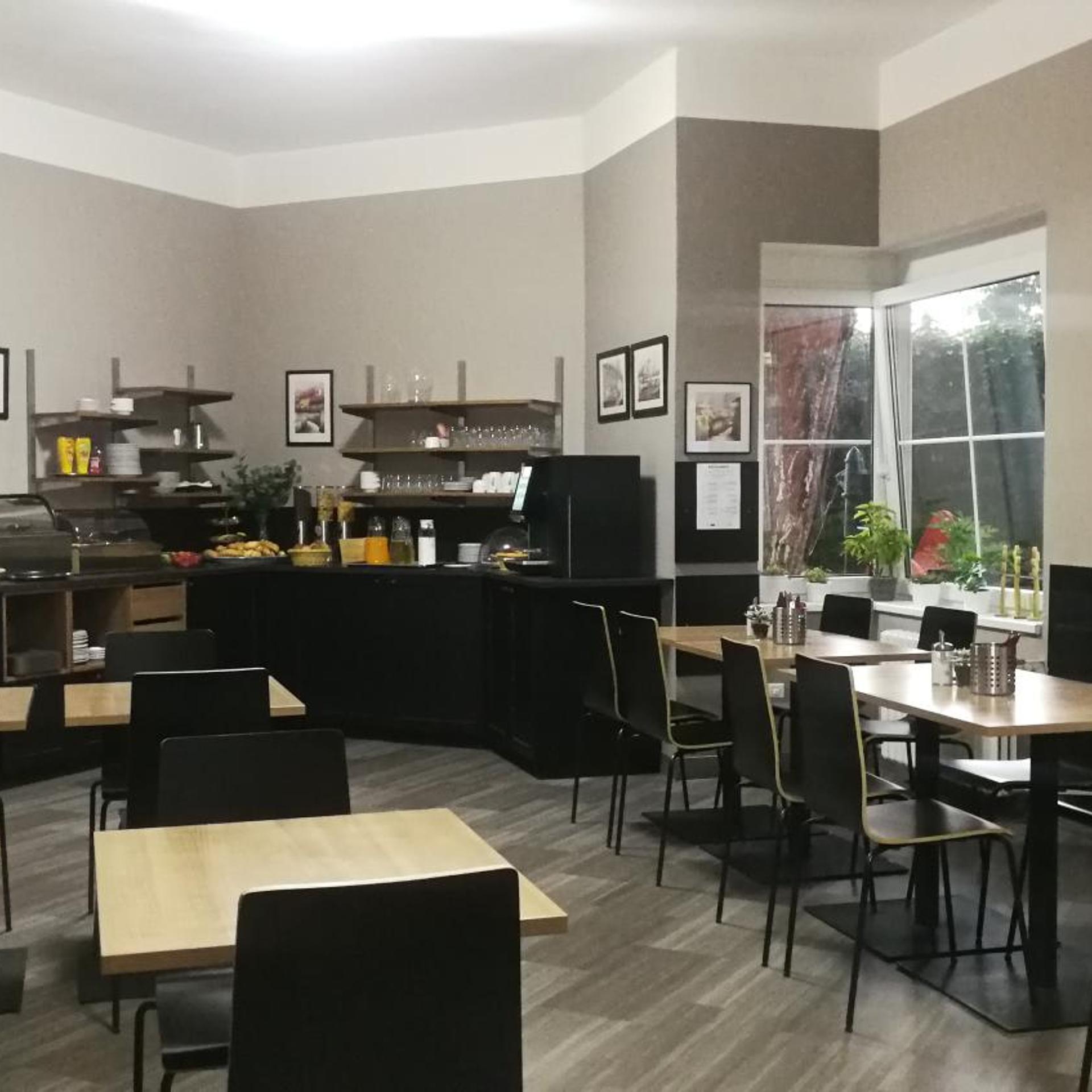 Tulipan Pruhonice Hotel 29/42