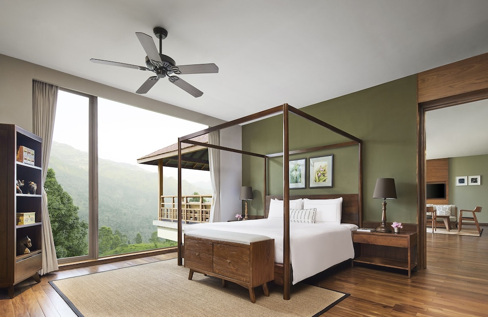 Taj Chia Kutir Resort & Spa 34/37