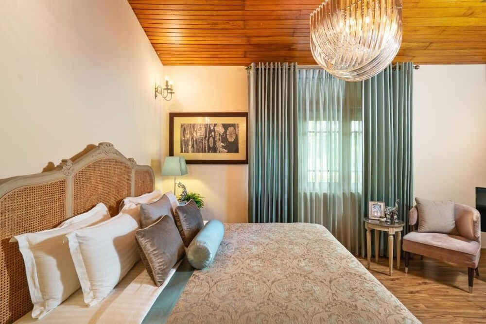 Clove Villa 39/65