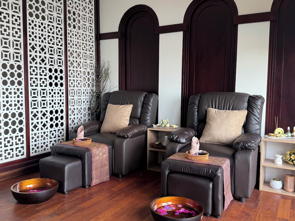 Mintra Hotel 29/48