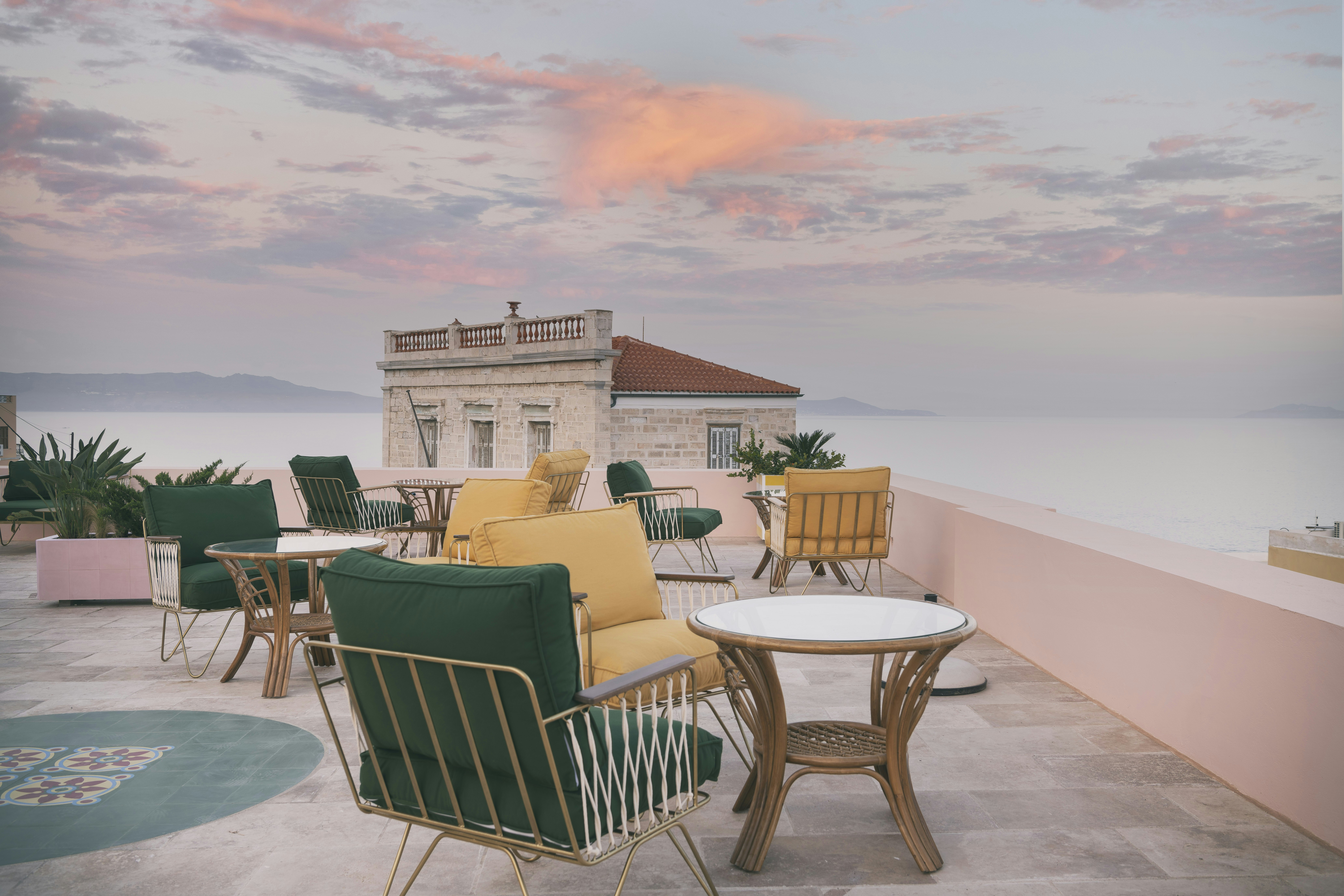Aristide Hotel 33/50