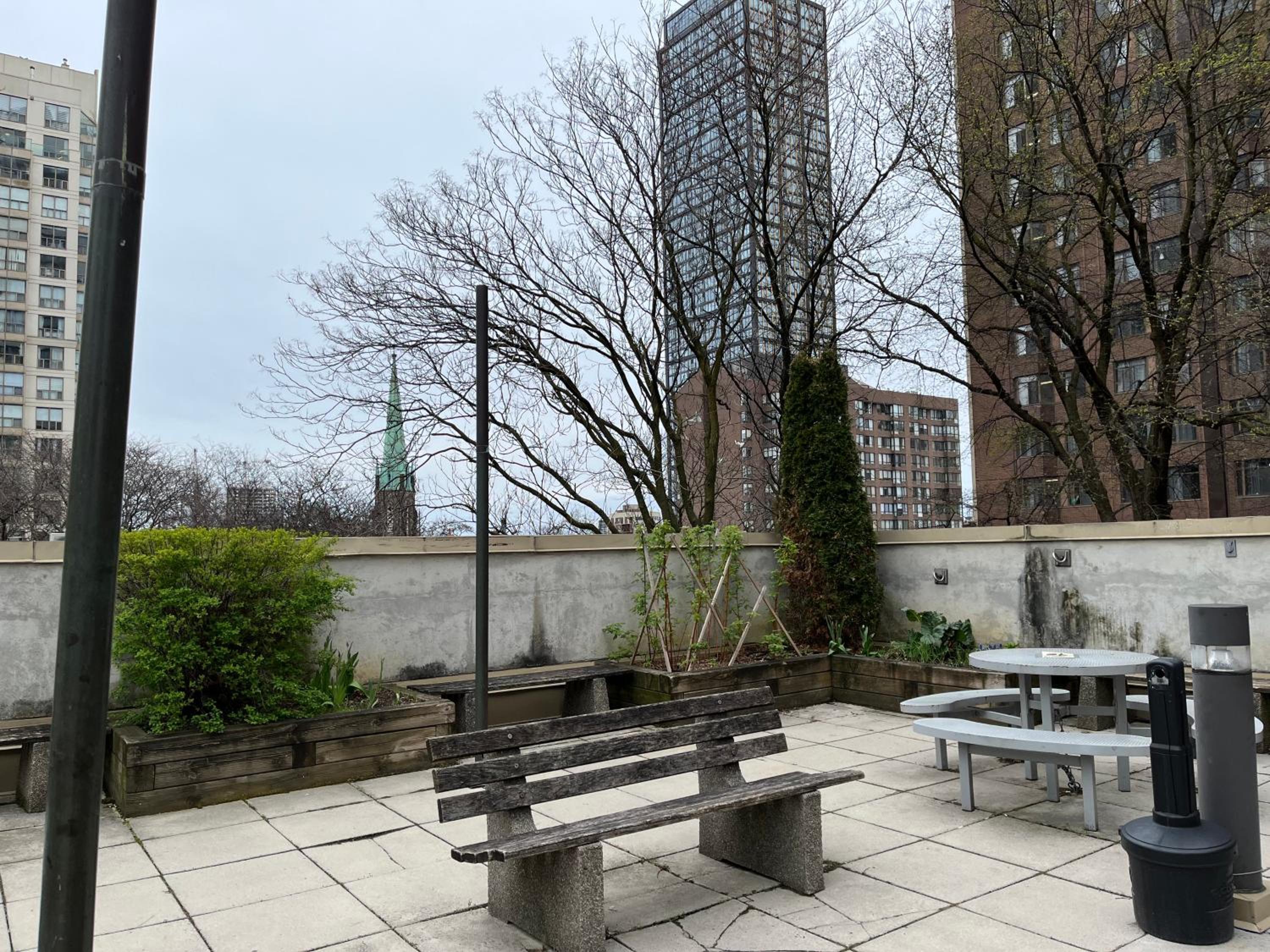 Neill-Wycik Backpackers Hotel 25/31