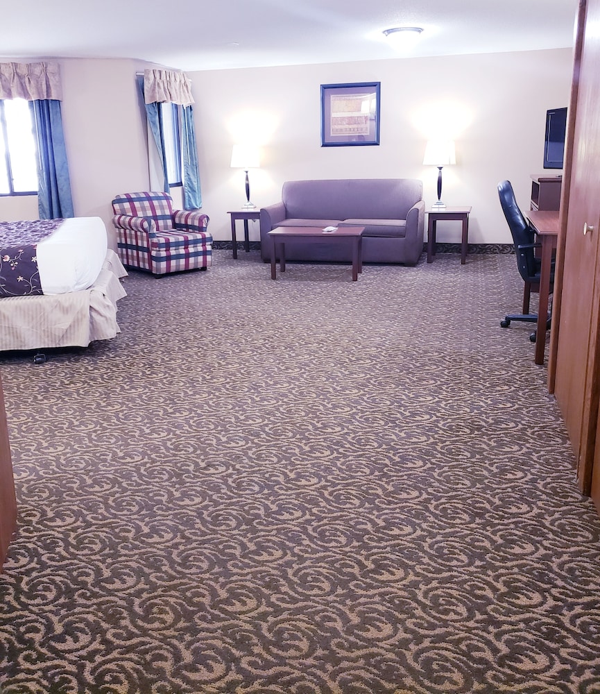 Quality Inn & Suites Black River Falls I-94 42/52