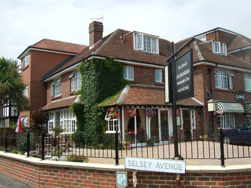 The Aldwick Bed and Breakfast 1/22
