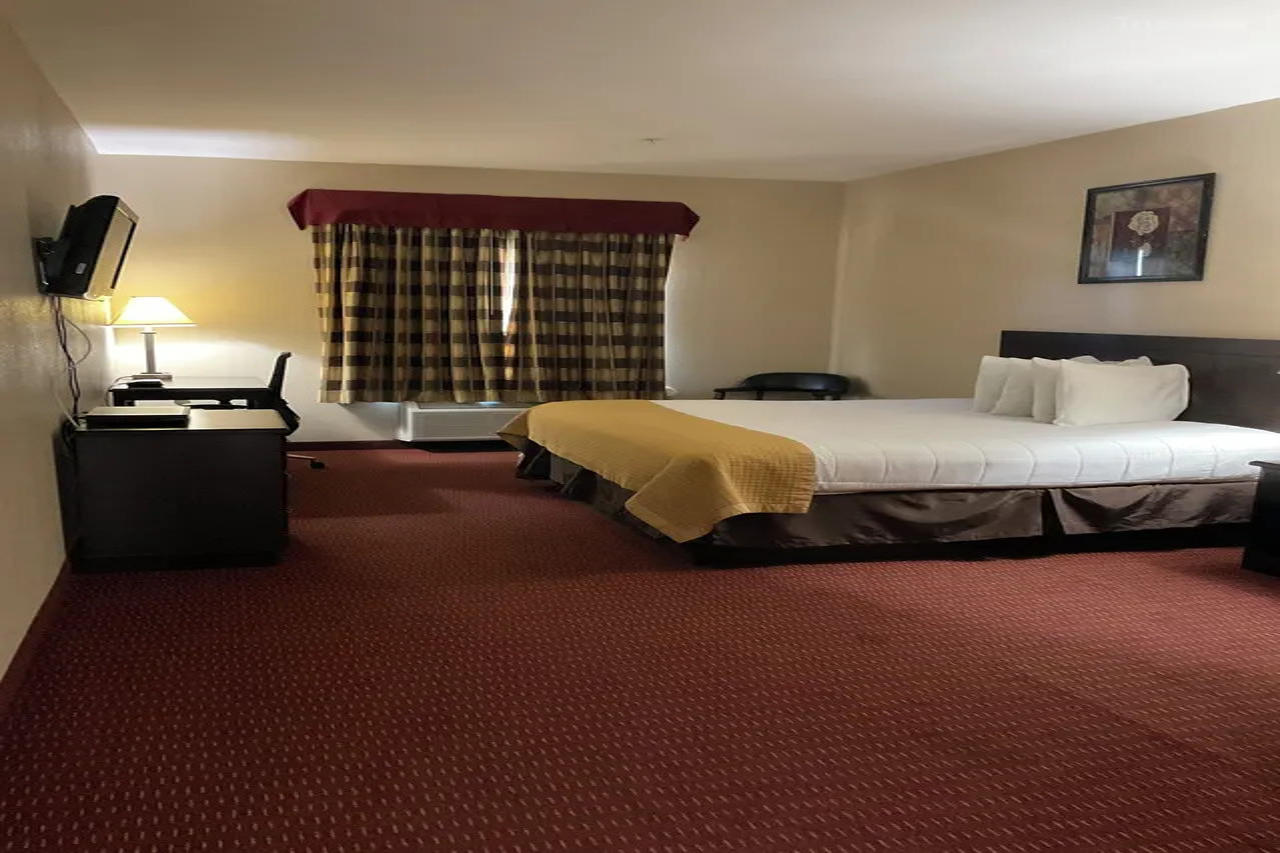 Quality Inn & Suites Yorktown 2/9