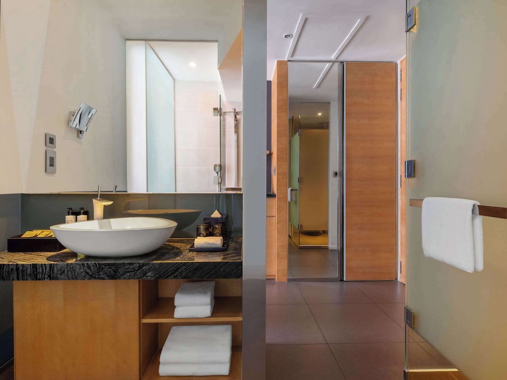 Pullman Saigon Centre 68/69