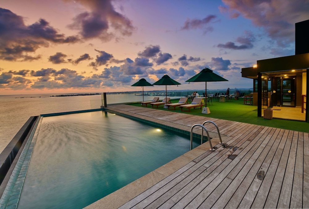 Agnus Luxury Villa - Unawatuna 1/68