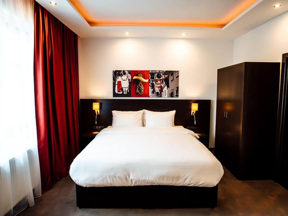 Hotel Republique 9/45