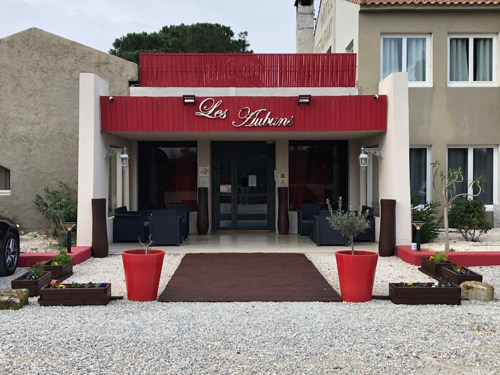 LES AUBUNS COUNTRY HOTEL 1/45
