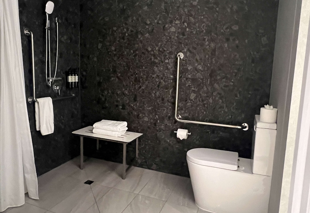 Room, King Bed, Accessible, Sudima Kaikoura 4/4