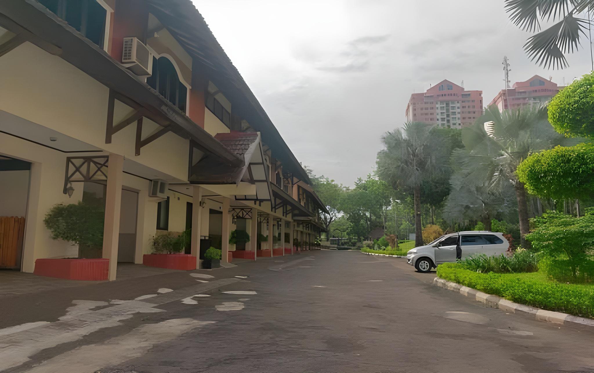 C'One Hotel Cempaka Putih powered by Archipelago 30/38