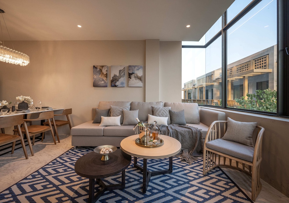 SHAN Villas Sukhumvit 49/70