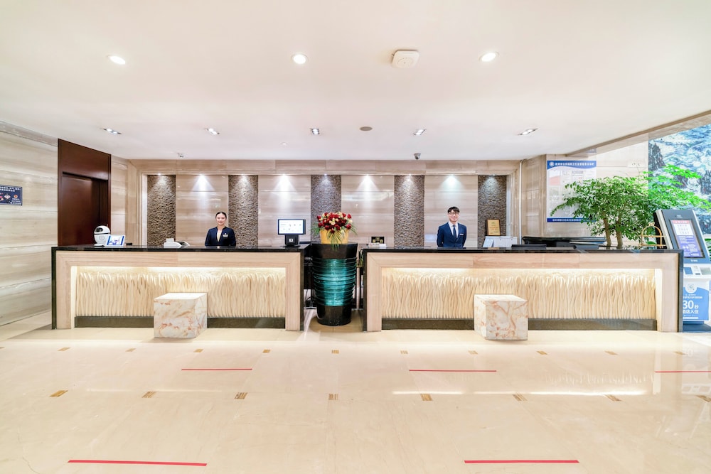 Haiwaihai Nachuan Hotel 8/50